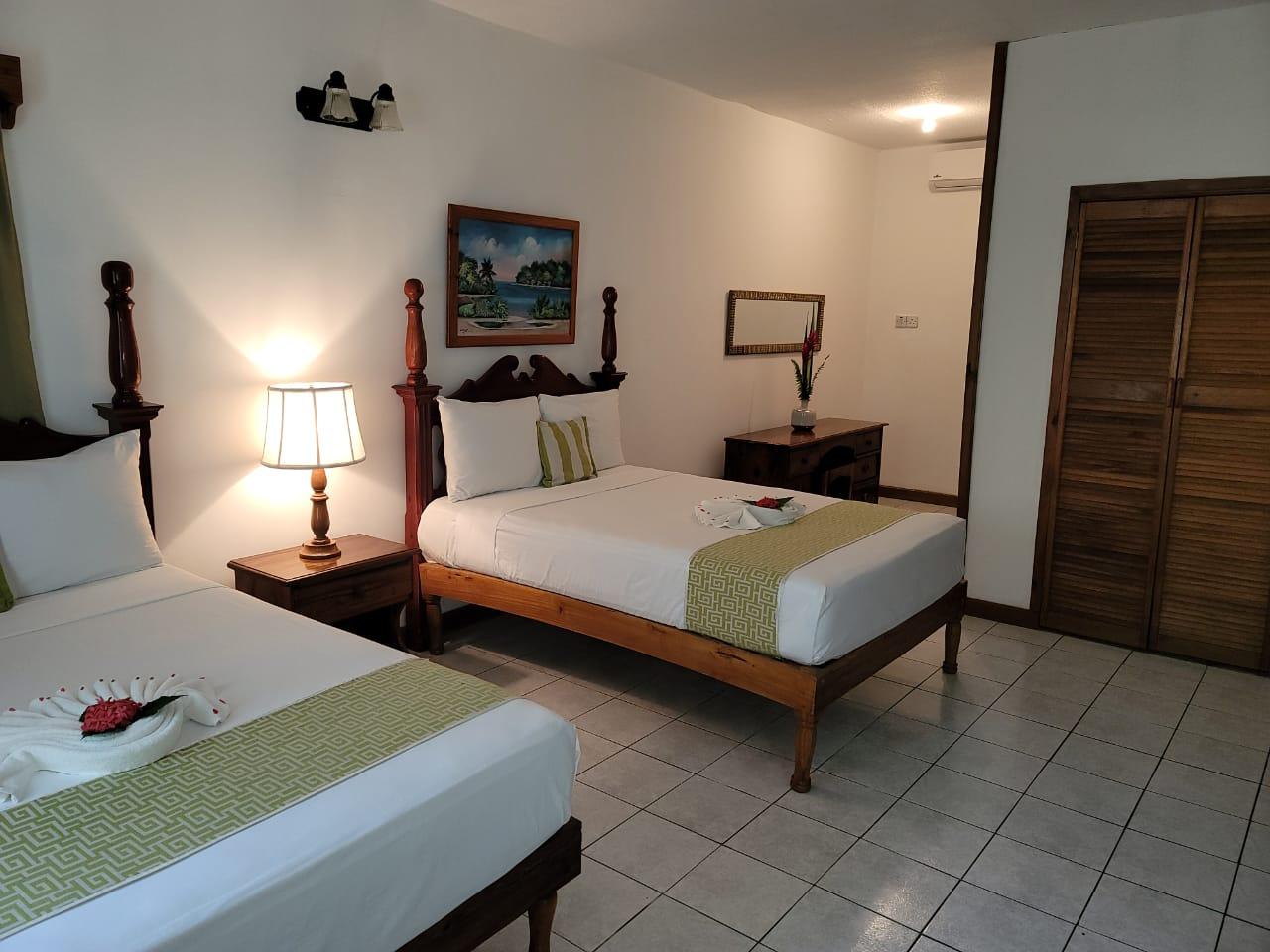 Merrils Beach Resort II 内格里尔 外观 照片