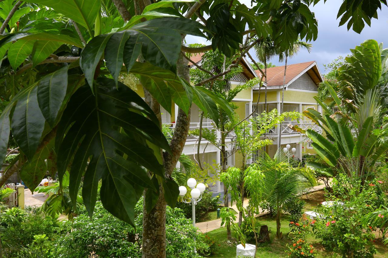 Merrils Beach Resort II 内格里尔 外观 照片